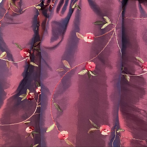 Girls Long Sleeve Formal Dress - Picture 4 of 6